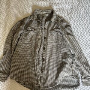 Houndstooth Button-Up Shirt/Jacket
